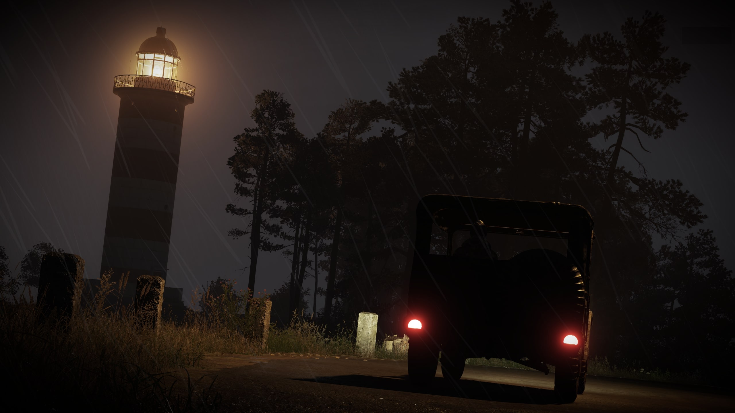 Lighthouse illuminates the coasts of Everon.